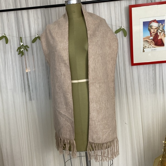 100% Alpaca Camargo scarves 1 burgundy and 1 oatmeal so soft/warm $40.00 each - Picture 4 of 12